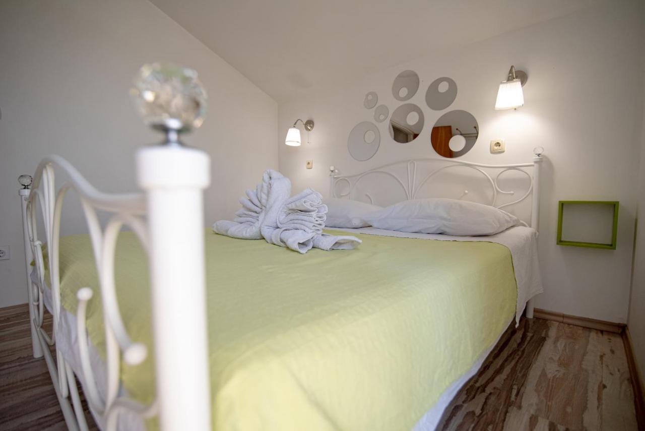 Apartment Josipa Grebaštica Exteriör bild
